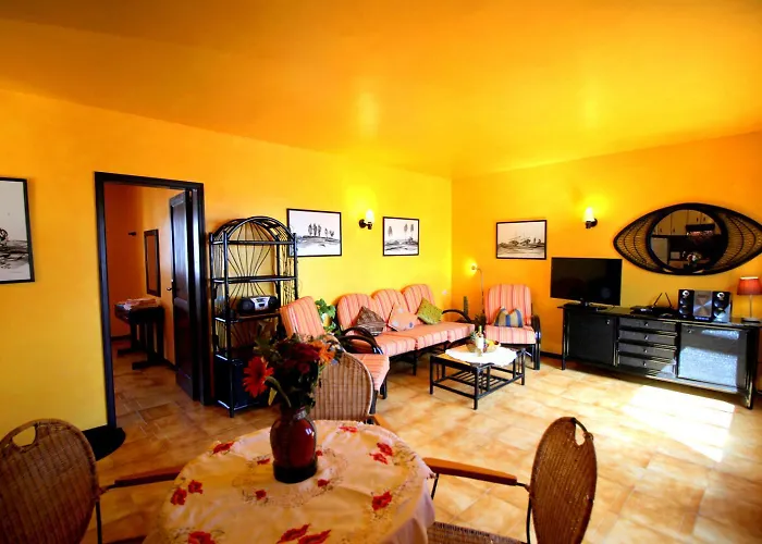 App 5a - Sonniger Balkon, Meerblick, Sehr Ruhig, 5 Min Zum Апартаменты Тиас