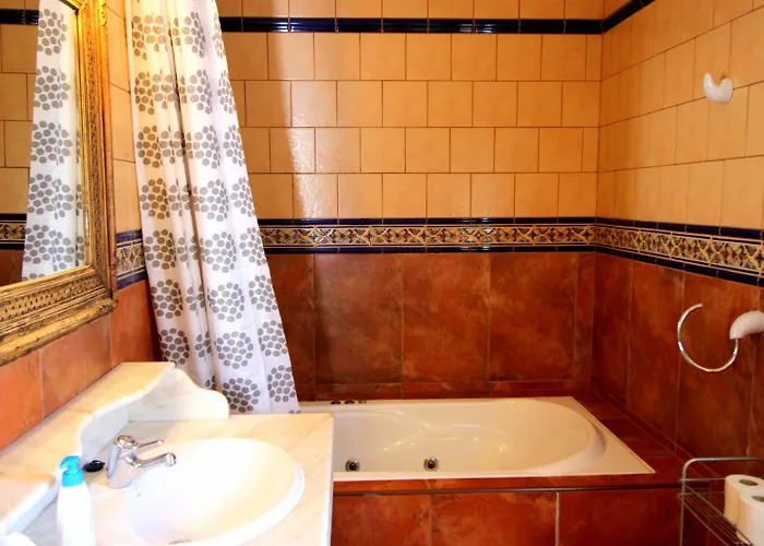 App 5a - Sonniger Balkon, Meerblick, Sehr Ruhig, 5 Min Zum