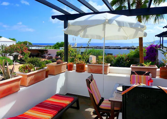 App 5a - Sonniger Balkon, Meerblick, Sehr Ruhig, 5 Min Zum *